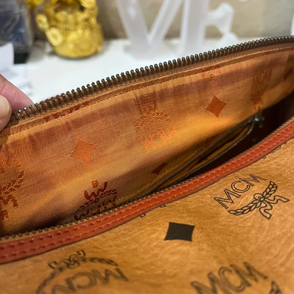 MCM Bag - Picture 10 of 13